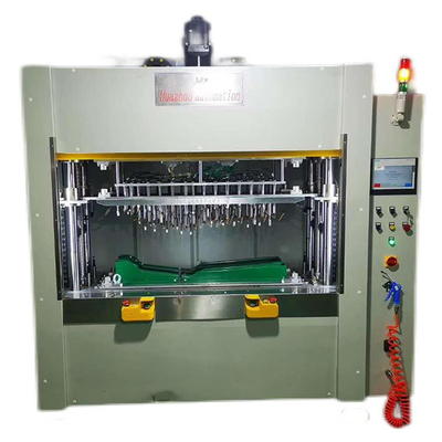購入 1200mm2車のドアのパネルのためのプラスチック熱いRiveting 50HZ版の溶接機 online manufacture