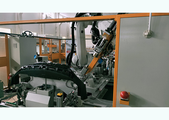 適用範囲が広いロボット車のプラスチック バンパーのための超音波打ち、溶接機