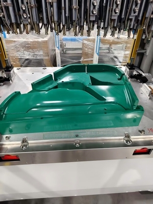 車両のドアパネル用熱ステッキング溶接機