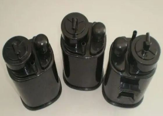 機械を作るHMIオイルの錫を溶接するPA66横の熱い版