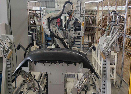 車の豊富な溶接装置2KWのための1900mmのプラスチック溶接機