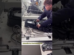 自動車ドアパネルの組立ライン;スクリュー運転;ホットリベット溶接;挿入クリップ;検査